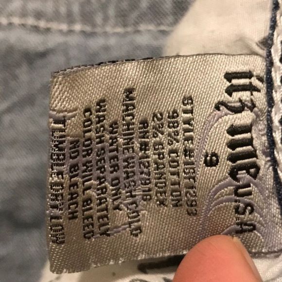 Women’s It’s Me jean in size 9 - Picture 6 of 6